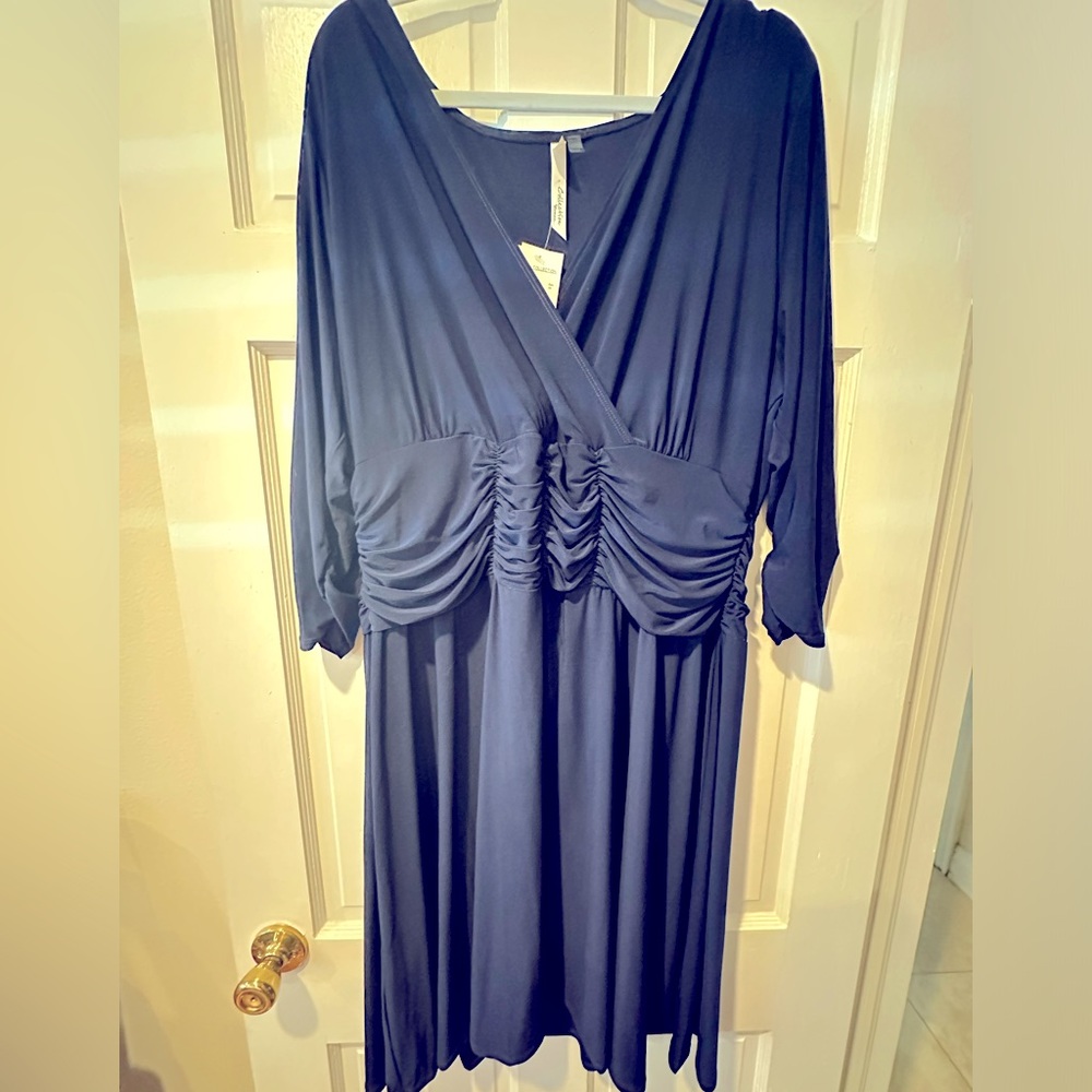 NY Collection Plus Size 2X navy dress-stretchy and comfortable.
